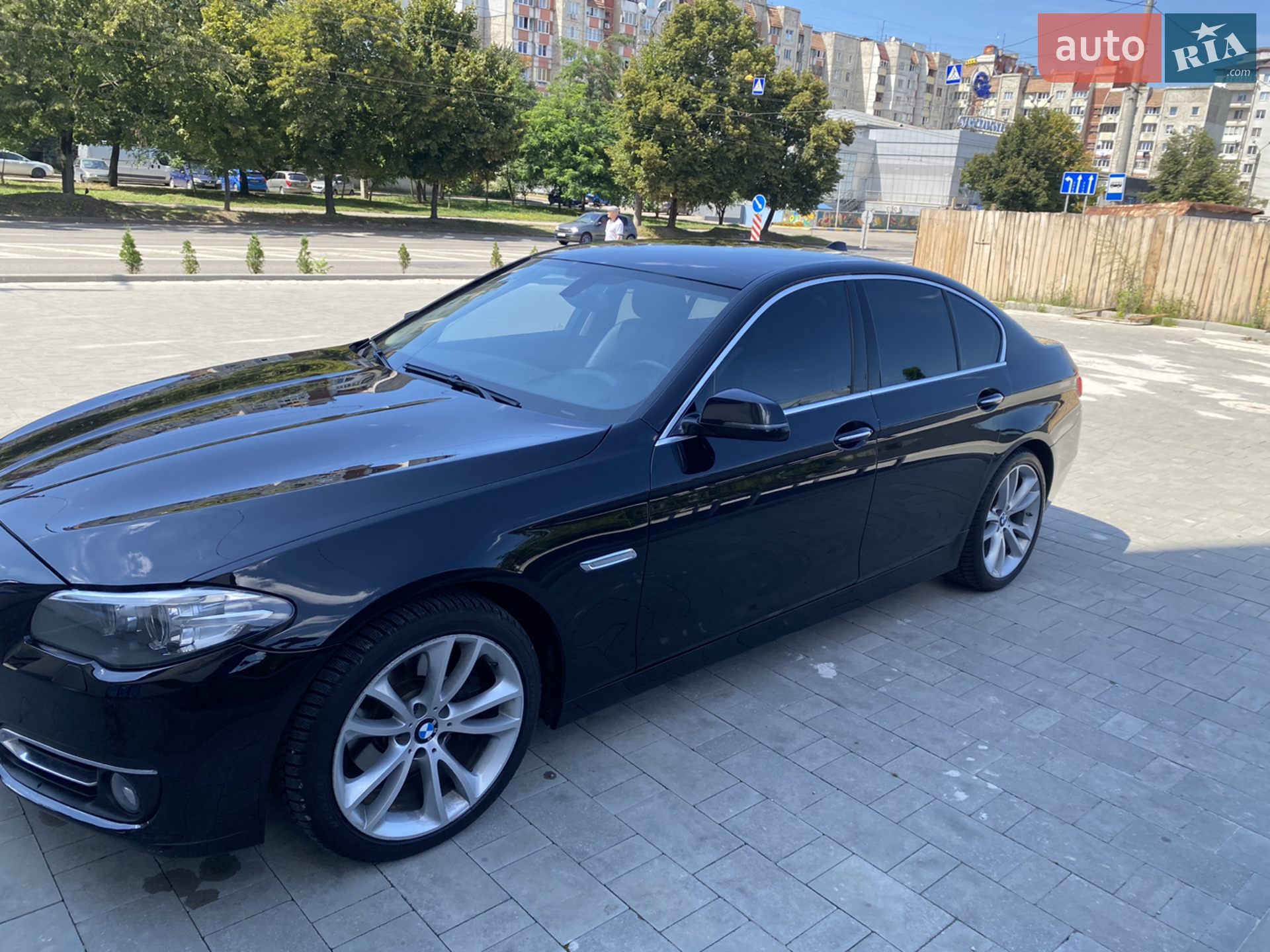 2014 BMW 5er - мініатюра 2