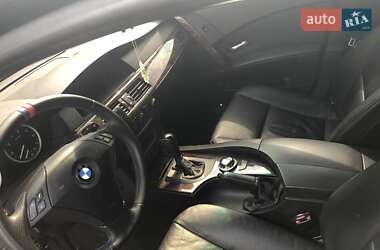 Седан BMW 5 Series 2004 в  фото 6 Седан BMW 5 Series 2004 в