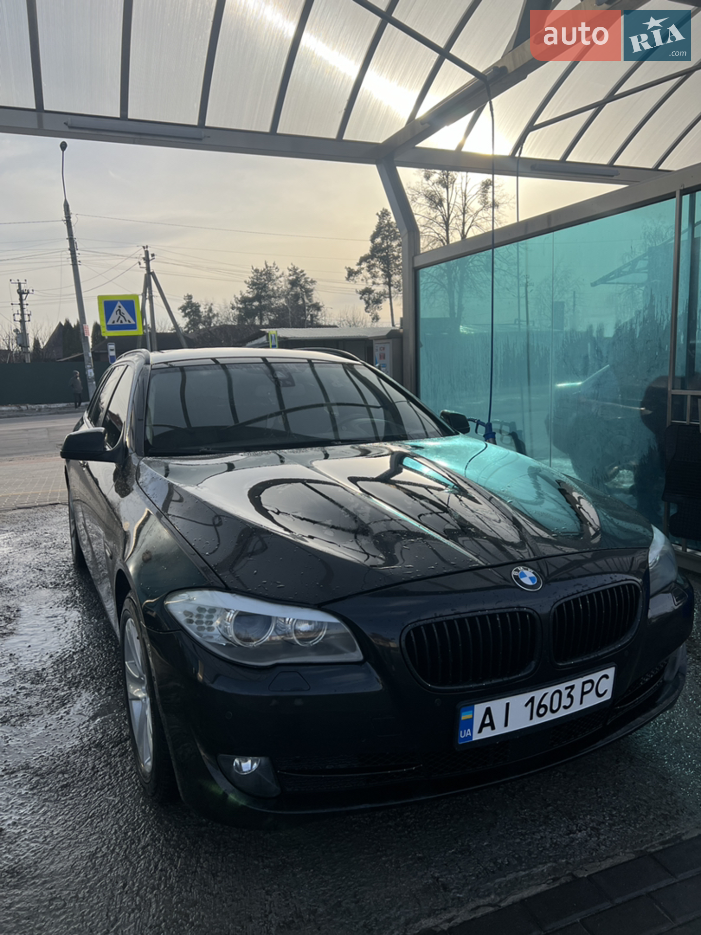 2012 BMW 5er - мініатюра 2