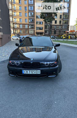 Седан BMW 5 Series 2002 в Киеве