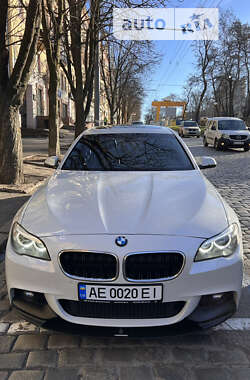 Седан BMW 5 Series 2015 в Дніпрі