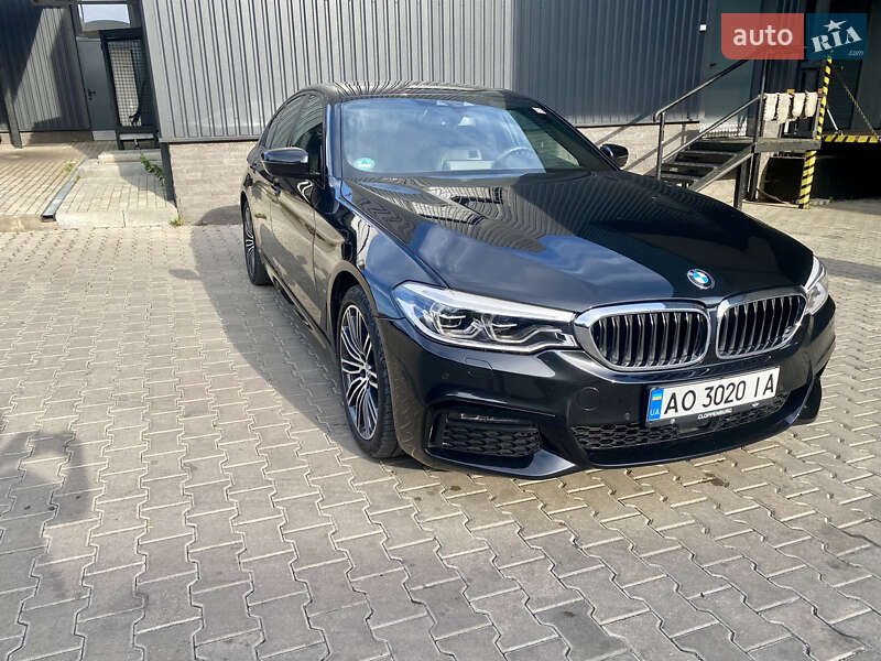 Седан BMW 5 Series 2019 в Ужгороде