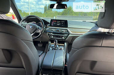 Седан BMW 5 Series 2018 в 