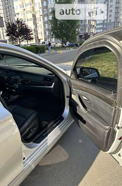 Седан BMW 5 Series 2013 в 