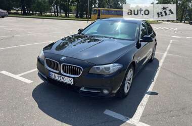 Седан BMW 5 Series 2016 в Киеве