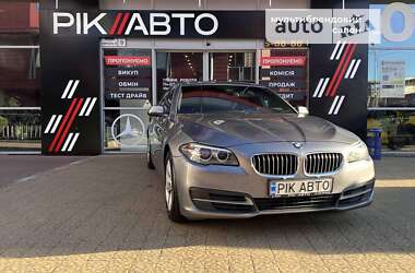 Седан BMW 5 Series 2014 в Львові