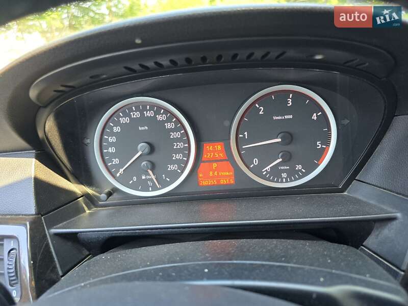 Универсал BMW 5 Series 2004 в Вижнице