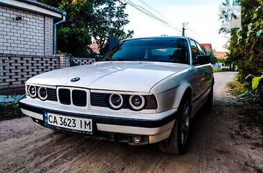 Седан BMW 5 Series 1992 в Ямполе