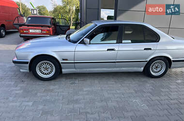 Седан BMW 5 Series 1995 в Сокирянах