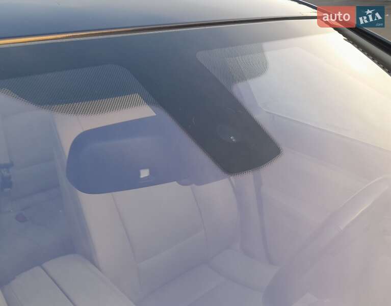 Седан BMW 5 Series 2013 в Мукачево