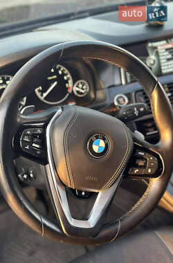 Седан BMW 5 Series 2013 в 