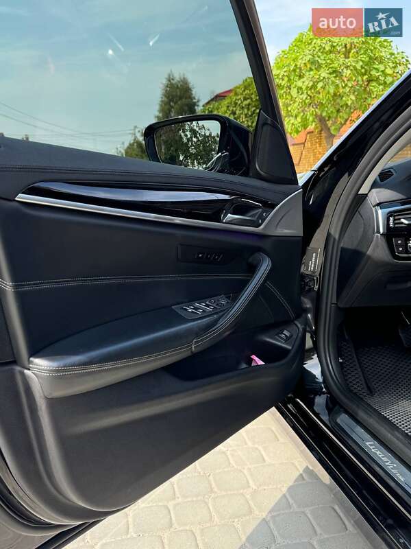 Седан BMW 5 Series 2017 в Кременчуге
