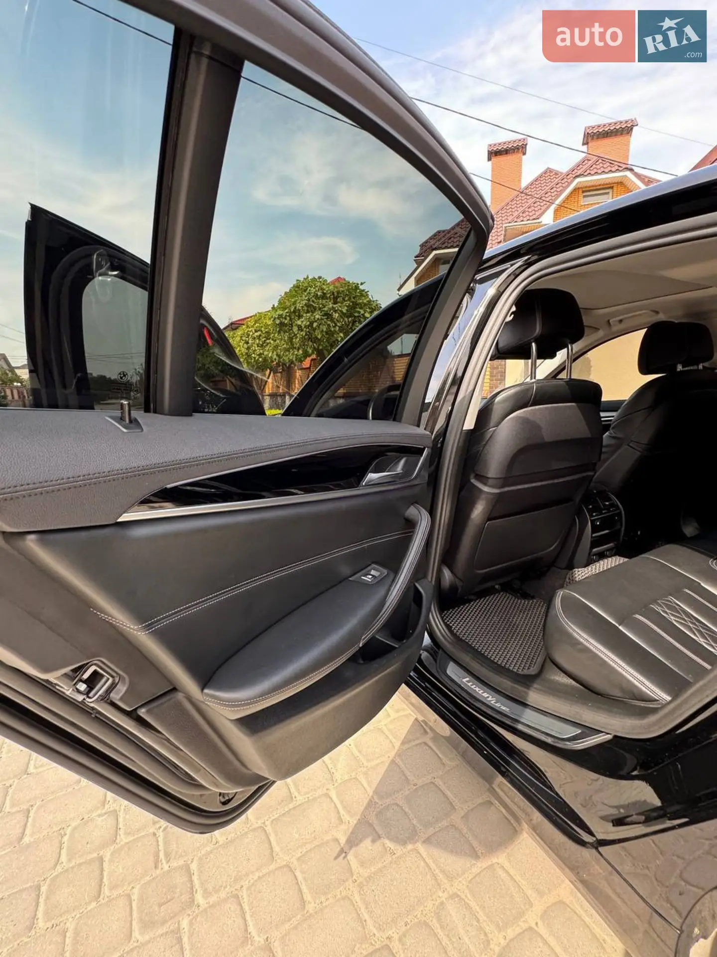 2017 BMW 5er - мініатюра 16