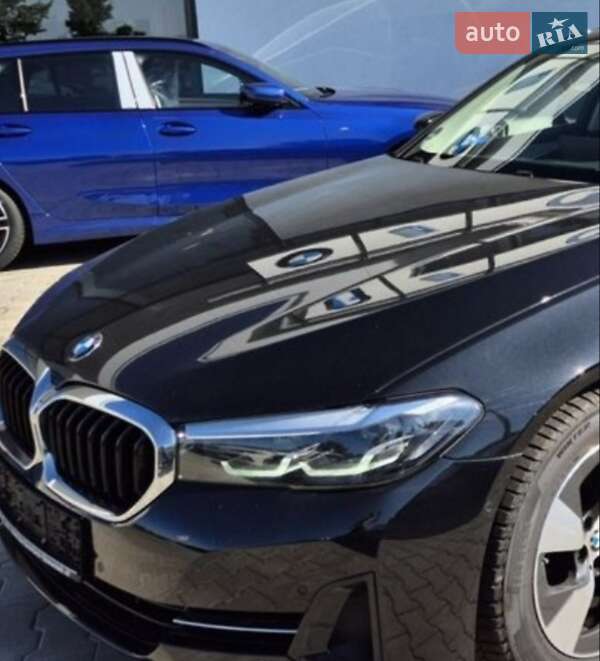 Седан BMW 5 Series 2021 в Львове