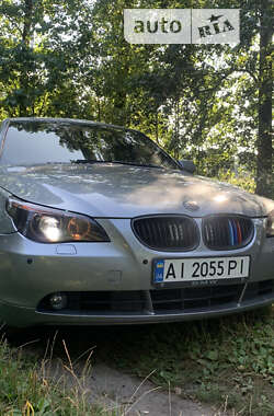 Седан BMW 5 Series 2004 в Иванкове