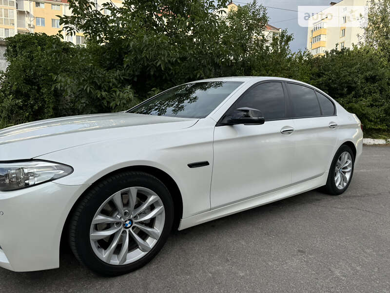 Седан BMW 5 Series 2016 в Виннице