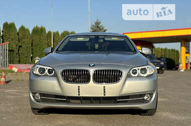 Седан BMW 5 Series 2012 в Млинове