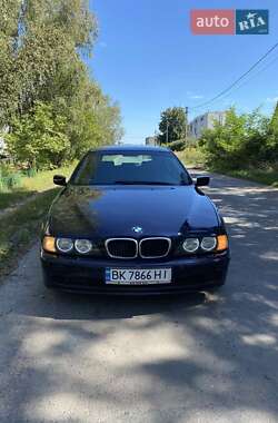 Универсал BMW 5 Series 2003 в Костополе