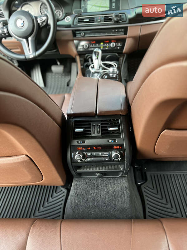 Седан BMW 5 Series 2011 в Харькове