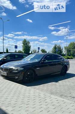 Седан BMW 5 Series 2013 в Берегово