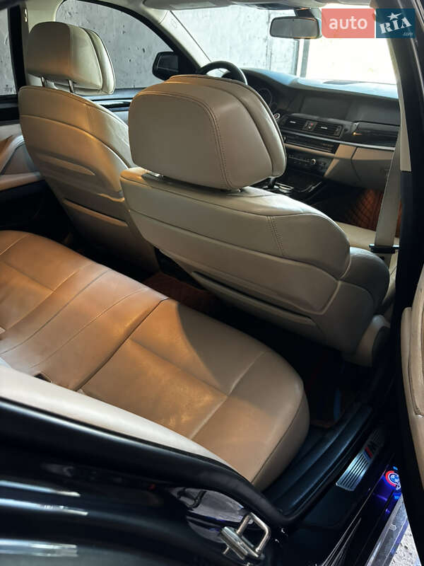 Седан BMW 5 Series 2011 в Хмельницькому