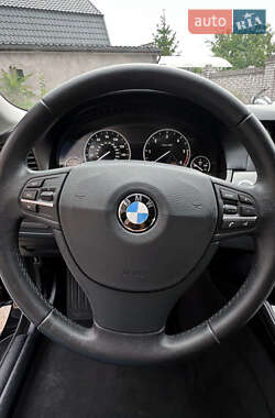 Седан BMW 5 Series 2014 в Миколаєві