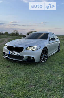 Седан BMW 5 Series 2014 в Дніпрі