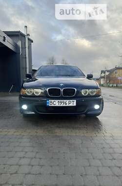 Седан BMW 5 Series 2002 в Турці