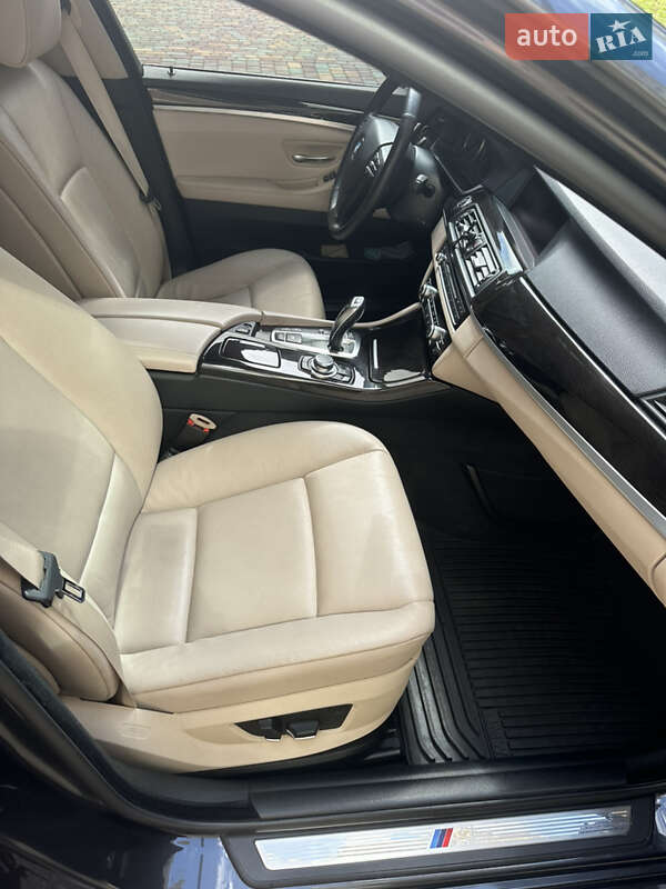 Седан BMW 5 Series 2012 в Києві фото 14 Седан BMW 5 Series 2012 в Києві