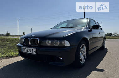 Седан BMW 5 Series 1999 в Роздільній