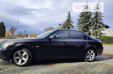 Седан BMW 5 Series 2005 в Дубні