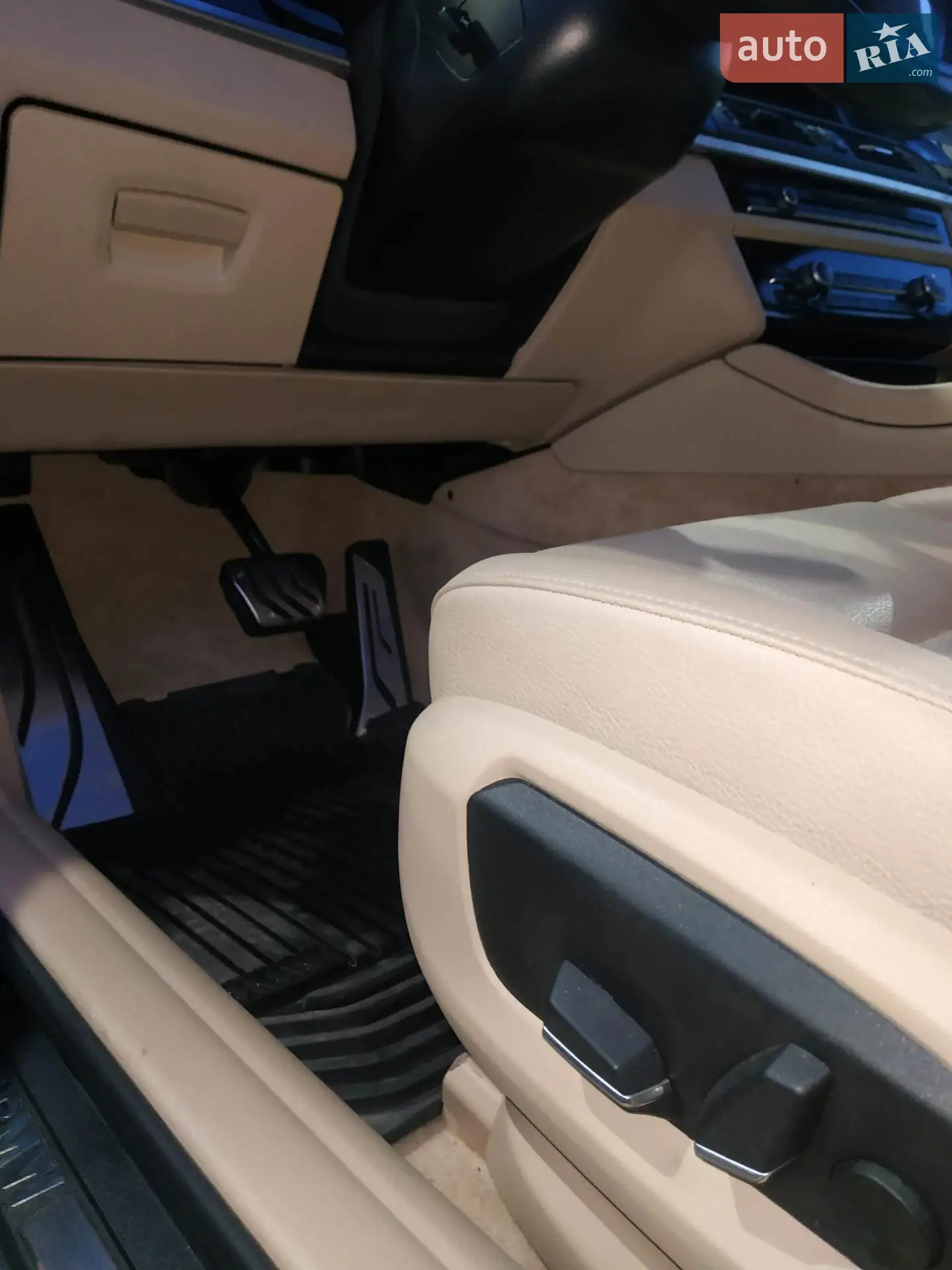 2014 BMW 5er - мініатюра 14