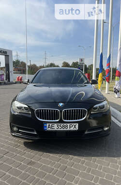 Седан BMW 5 Series 2013 в Дніпрі