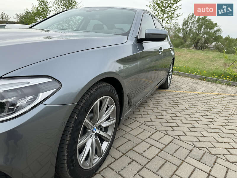 Седан BMW 5 Series 2017 в Дрогобичі