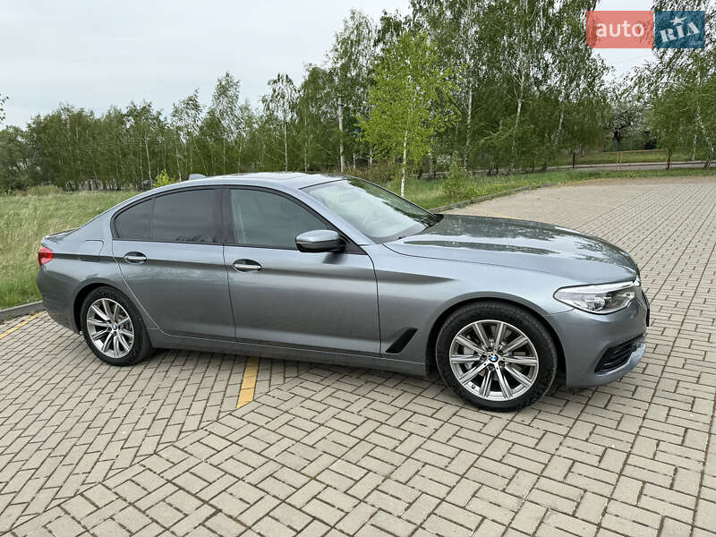 Седан BMW 5 Series 2017 в Дрогобичі