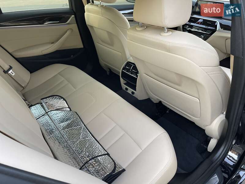 Седан BMW 5 Series 2019 в Киеве