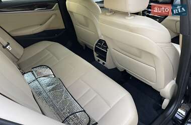 Седан BMW 5 Series 2019 в 