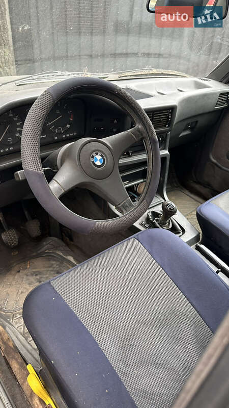 Седан BMW 5 Series 1987 в Львові фото 10 Седан BMW 5 Series 1987 в Львові