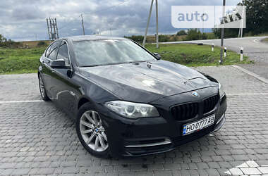 Седан BMW 5 Series 2013 в Львові