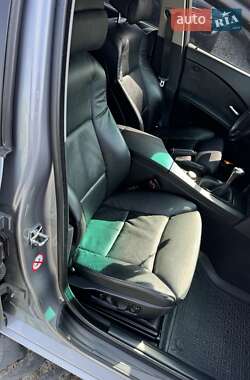 Седан BMW 5 Series 2003 в 