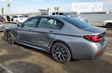 Седан BMW 5 Series 2022 в 