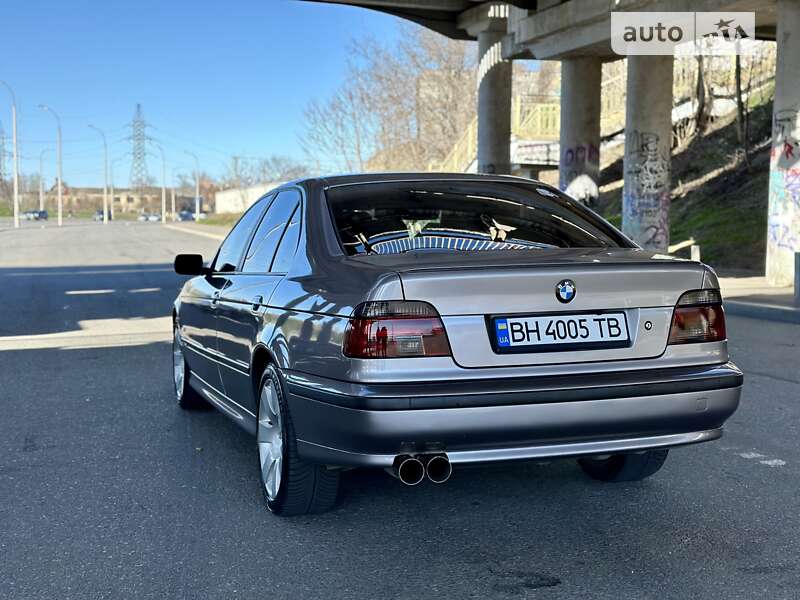 Седан BMW 5 Series 1998 в Одессе