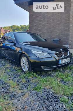 Седан BMW 5 Series 2009 в Луцке