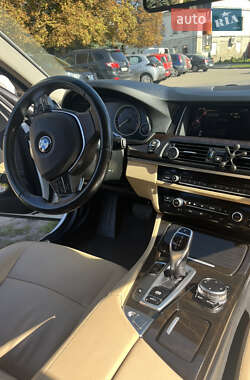 Седан BMW 5 Series 2015 в 