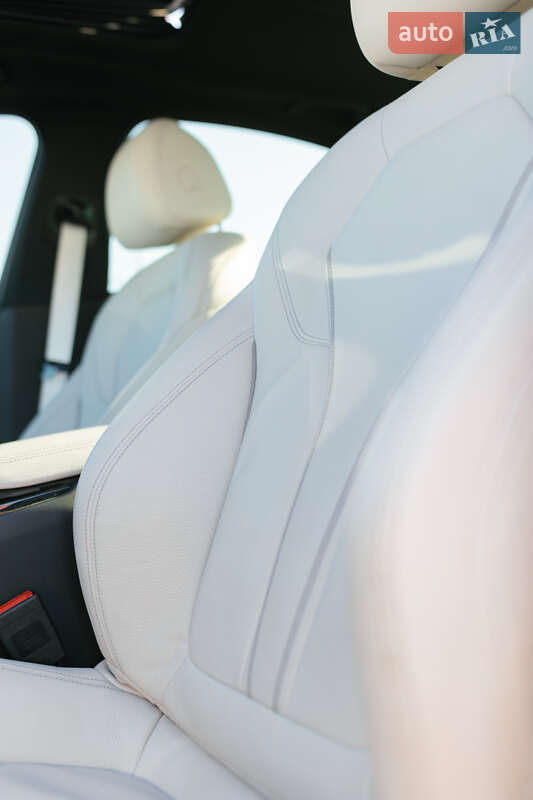 Седан BMW 5 Series 2017 в Львові фото 44 Седан BMW 5 Series 2017 в Львові