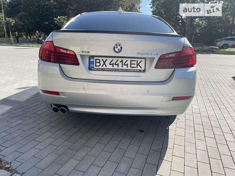 Седан BMW 5 Series 2015 в Хмельницком