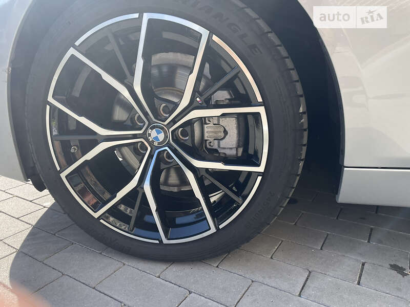 Седан BMW 5 Series 2015 в Хмельницком