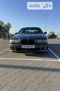 Седан BMW 5 Series 1998 в Киеве