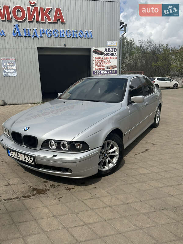 Седан BMW 5 Series 1998 в Лубнах