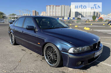 Седан BMW 5 Series 1999 в Києві